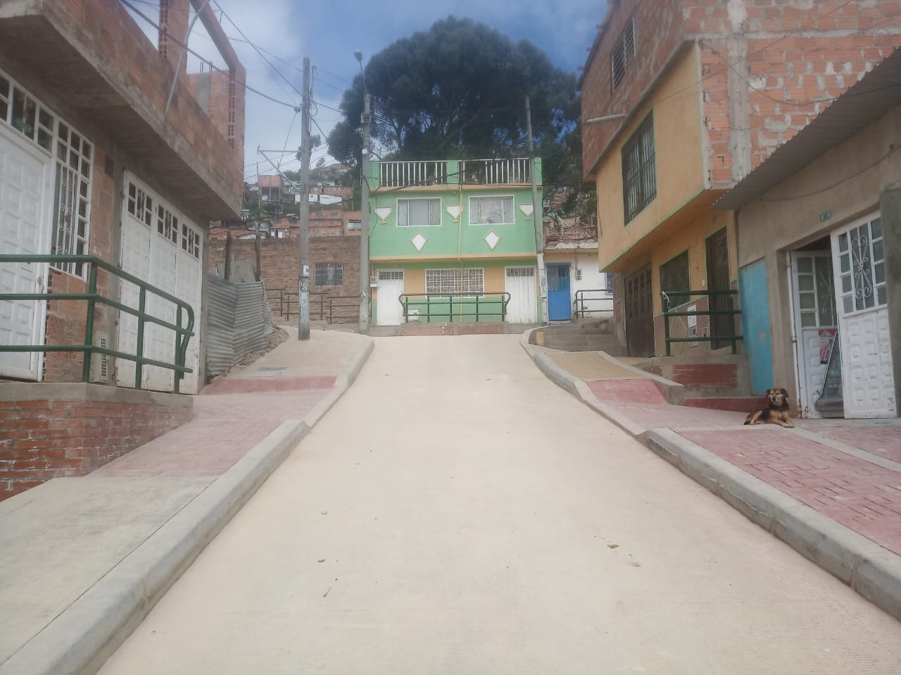 obras ejecutadas por la Alcaldía de Bogotá en el barrio Arabia, Sector Tesorito, en Ciudad Bolívar.
