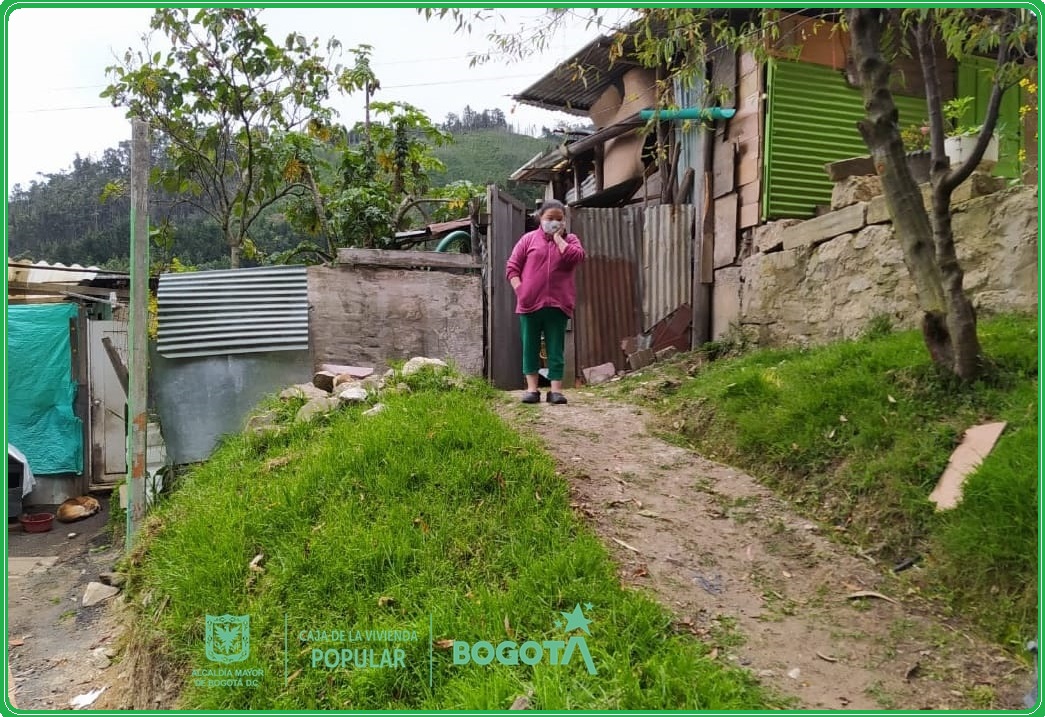 Este mes de julio la Caja de la Vivienda Popular empezará las obras correspondientes al Programa de Mejoramiento de Barrios con Participación Ciudadana en la localidad de San Cristóbal - sector Alto Fucha; de esta manera, la Alcaldía Mayor de Bogotá da inicio al proceso de transformación de cuatro barrios de estratos 1 y 2; Manila, Los Laureles, Gran Colombia y la Cecilia los sectores priorizados.