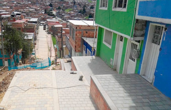90 barrios de estratos uno y dos  mejoraron su espacio público gracias a la  Mejor Bogotá