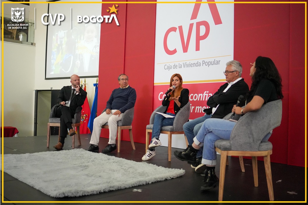 Somos un establecimiento público y operador urbano que contribuye a la ejecución de la política del Hábitat, a través del mejoramiento de barrios, el reasentamiento de hogares, la titulación de predios y la generación y el mejoramiento de la vivienda; desarrollando intervenciones efectivas, participativas y sostenibles, y elevando la calidad de vida con las comunidades en Bogotá.