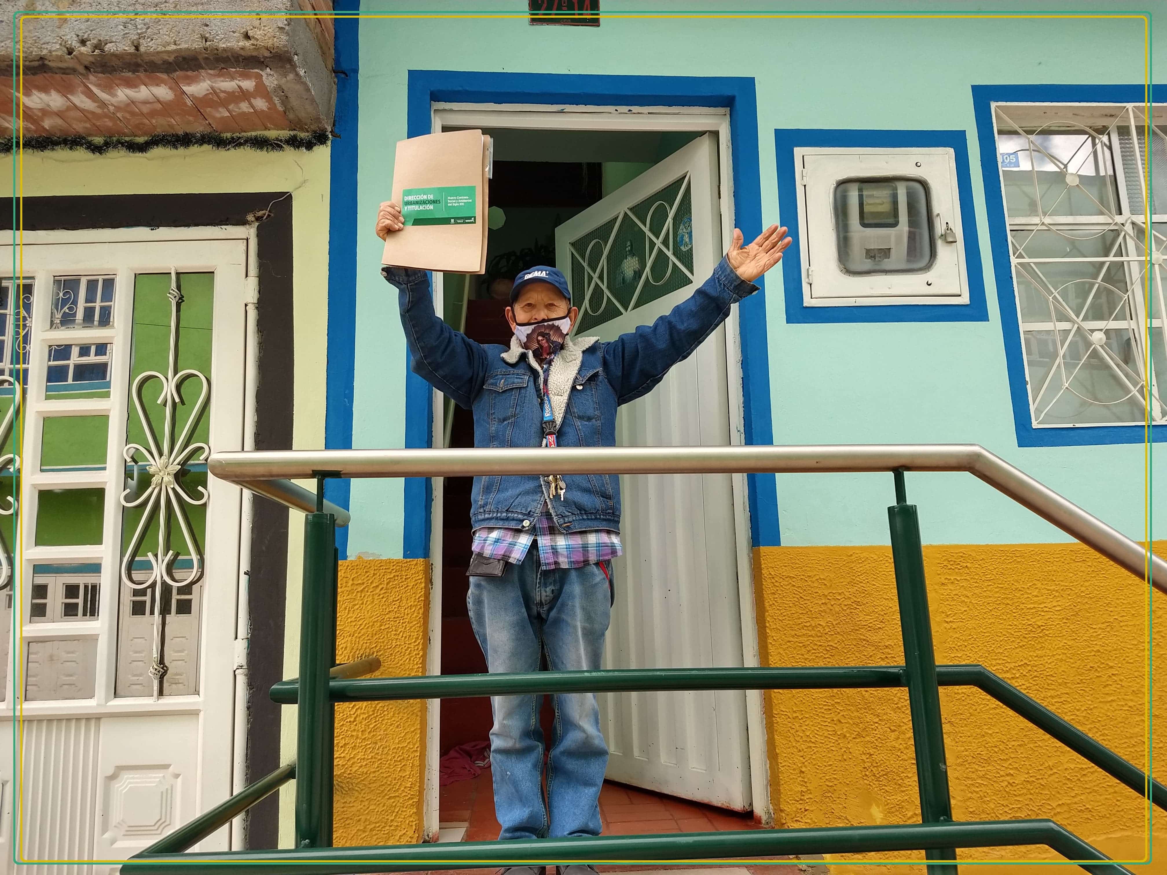 Puerta a puerta 200 títulos de propiedad en el barrio El Paraíso, Ciudad Bolívar