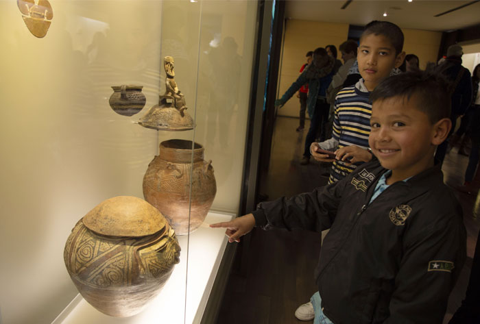 Pequeños beneficiarios de la CVP conocieron el Museo del Oro